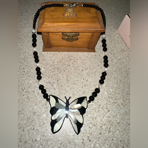 Black and White Enamel Butterfly - Picture 6 of 6